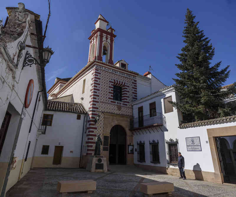 Málaga - Ronda 029 - iglesia de Nuestra Señora de la Paz.jpg
